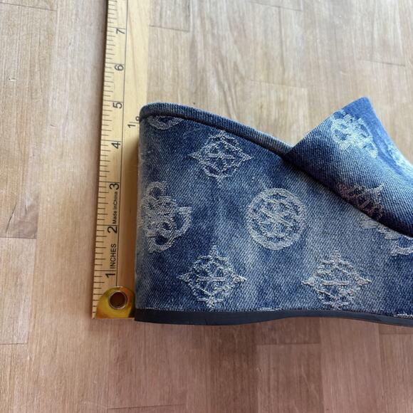 Guess Denim Logo Wedge Mules Women’s 8M Blue Slip On Platform Shoes New - Picture 10 of 10
